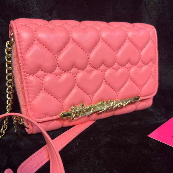 🩷BETSEY JOHNSON Heart Quilted Pink Crossbody & XOLEAH Key Chain Card Wallet🩷NWT - Picture 15 of 17